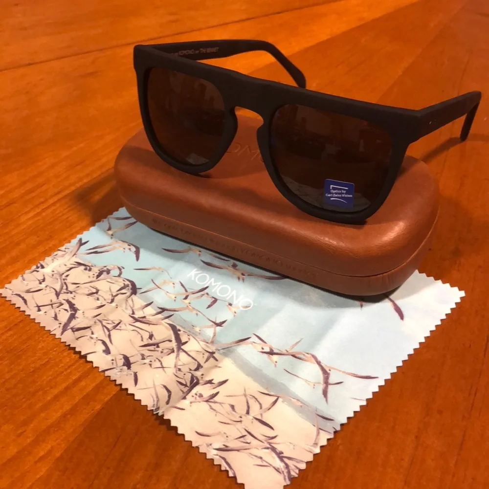 KOMONO Bennet black rubber sunglasses (NEW)